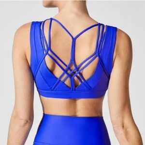 Carbon38 Cable Deep V Sports Bra Blue